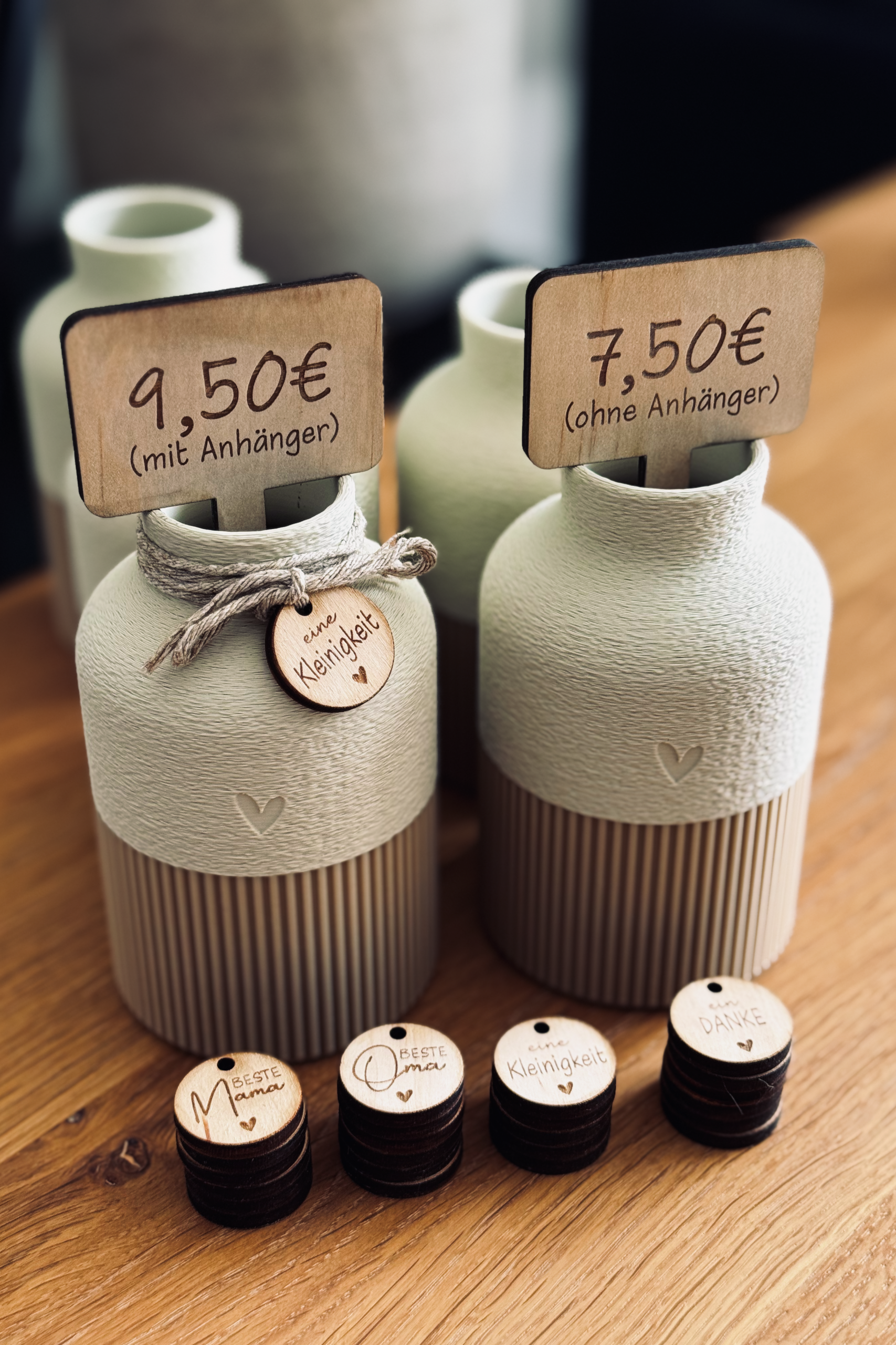 Moderne Vase mit Herz im Hygge Stil (12 cm)